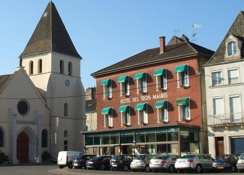 Hotel-Restaurant Les Trois Maures Verdun-sur-le-Doubs Εξωτερικό φωτογραφία